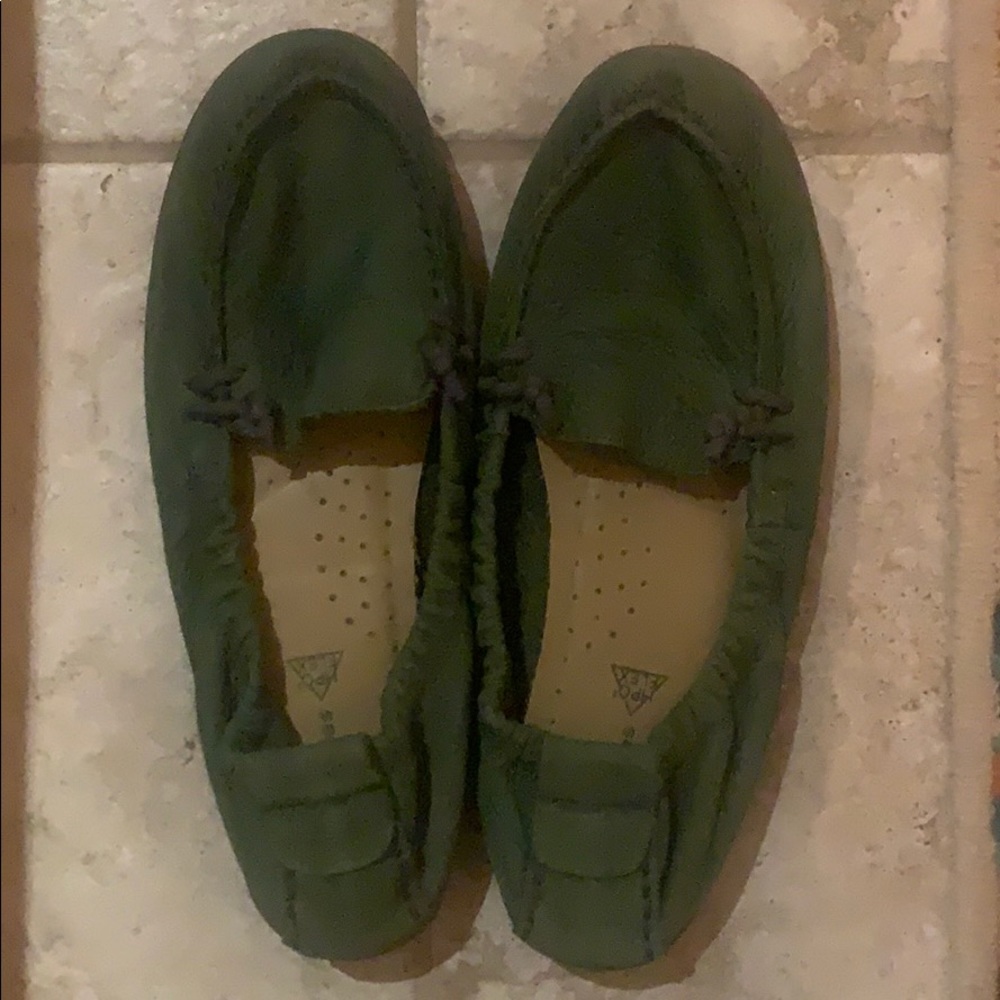 Green Hush Puppies flats, size 7.5